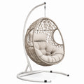 Chaise suspendue en osier synthétique avec coussins beige